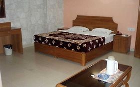 Ashoka Hotel Karol Bagh 3*