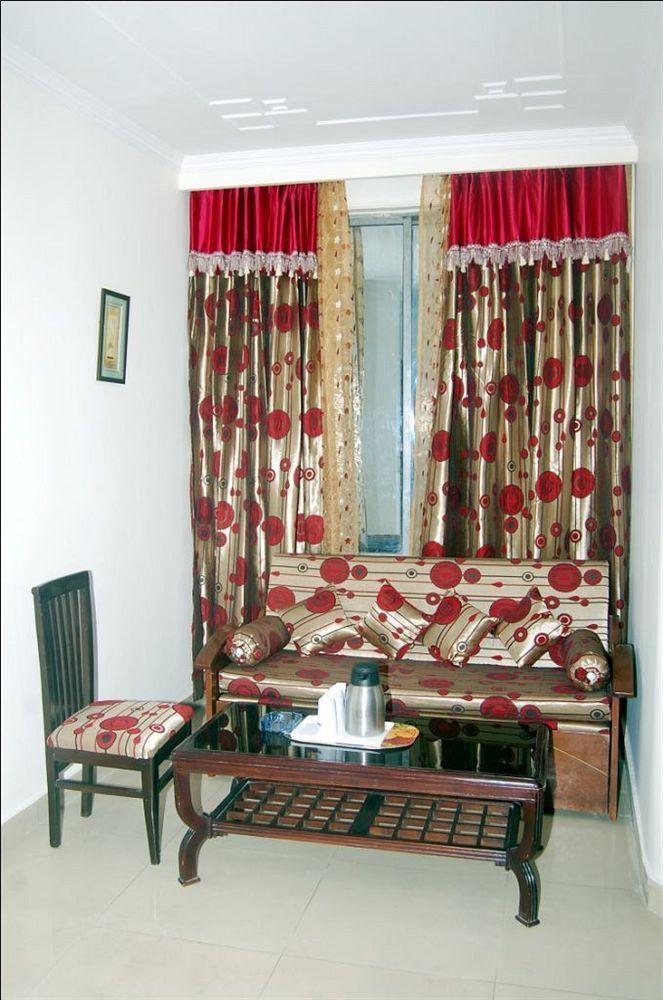 Hotel Ashoka International New Delhi Exterior photo